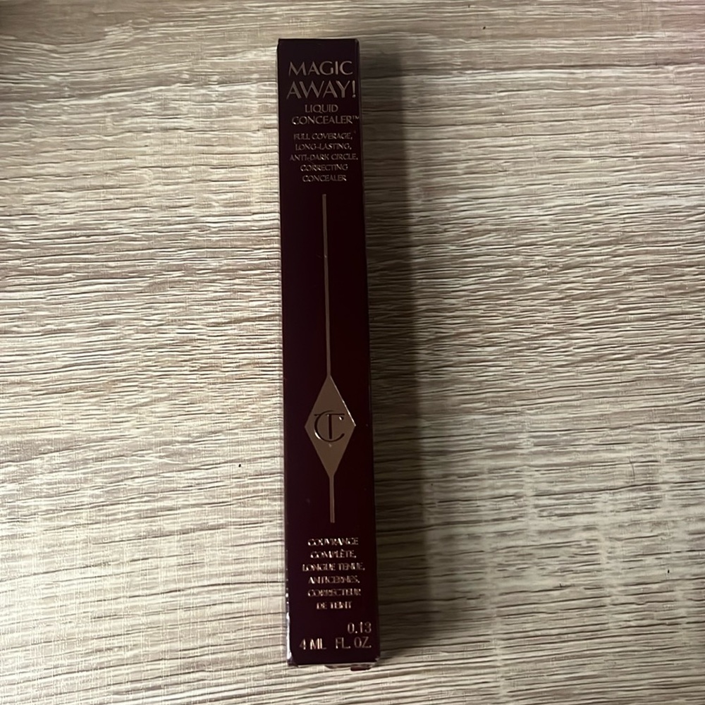 Charlotte Tilbury liquid concealer. shade 3 fair/pale